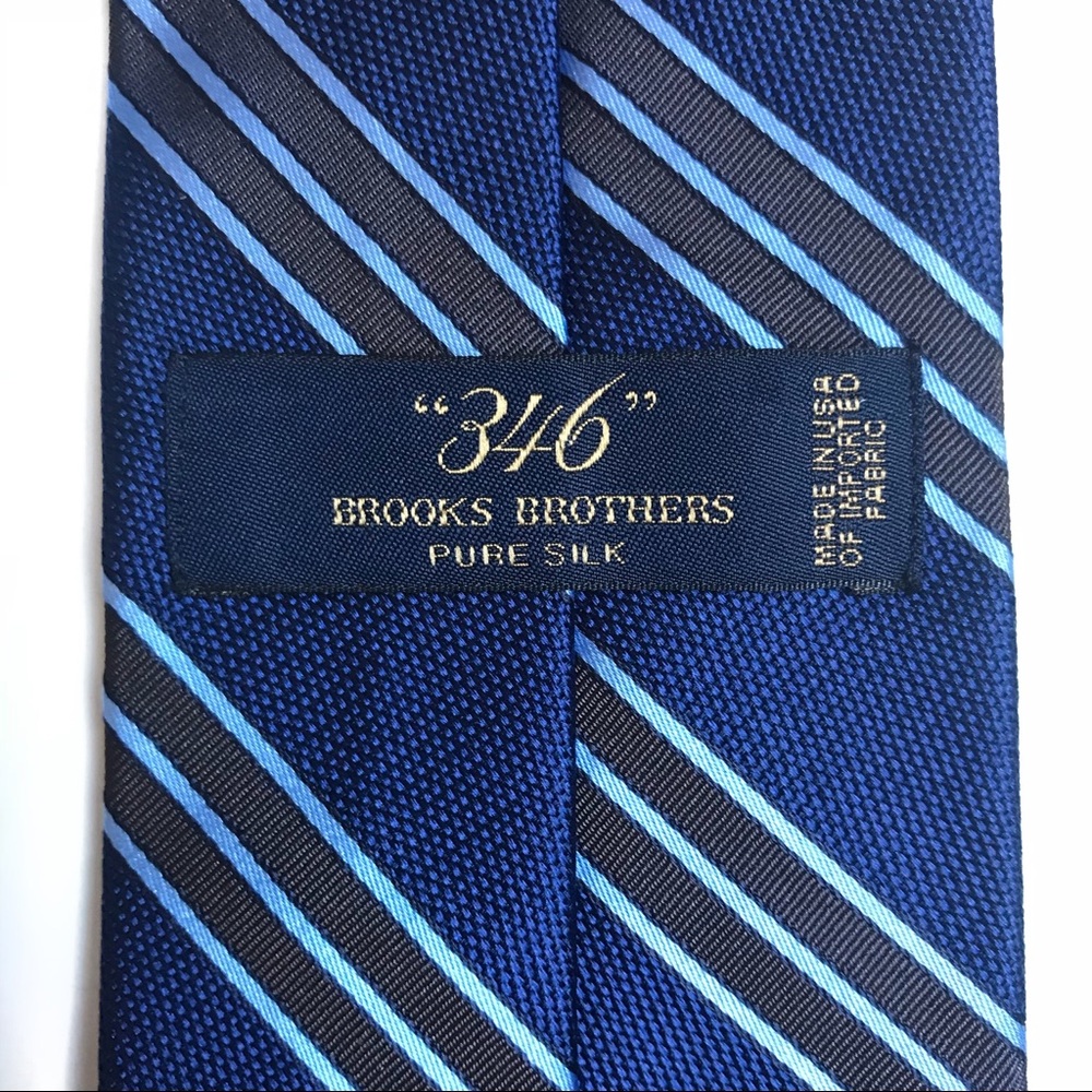 Brooks Brothers 346 Navy Blue Tie